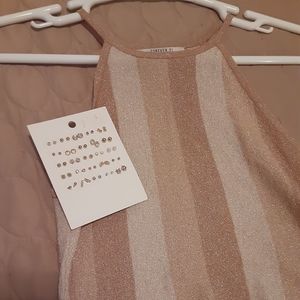 Gold crop top/earnings